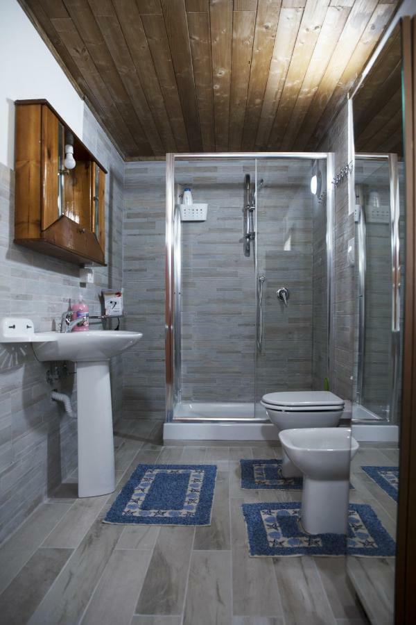 B&B Sentiero Romantico Έμπολι Εξωτερικό φωτογραφία