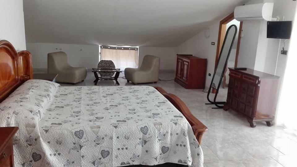 B&B Sentiero Romantico Έμπολι Εξωτερικό φωτογραφία
