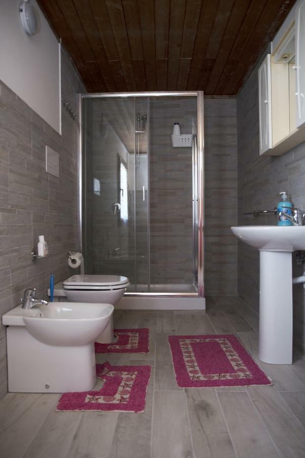 B&B Sentiero Romantico Έμπολι Εξωτερικό φωτογραφία